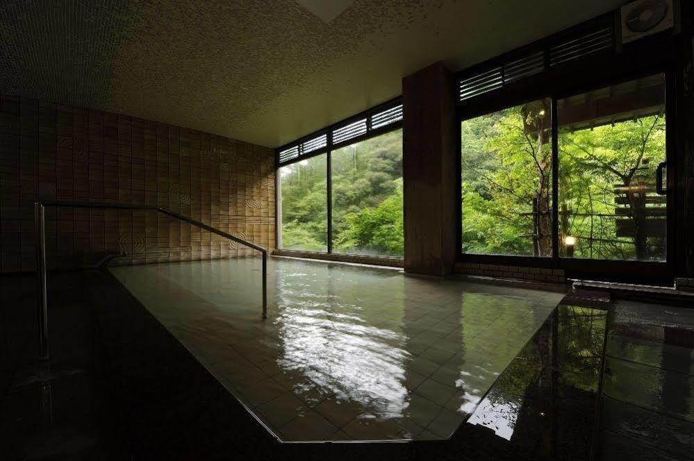 Yamanaka Onsen Shirasagiyu Tawaraya Hotell Kaga  Exteriör bild